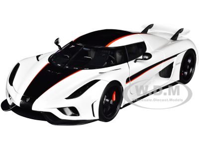 AUTOart 79027 Regera review: a roof that stows inside the model
