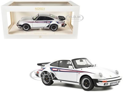 Norev 187668 Martini-style 911 Turbo review: wheels improve, year does not settle