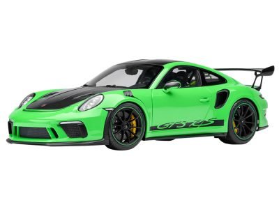 AUTOart 78179 GT3 RS review: strong finish, weaker seat detail