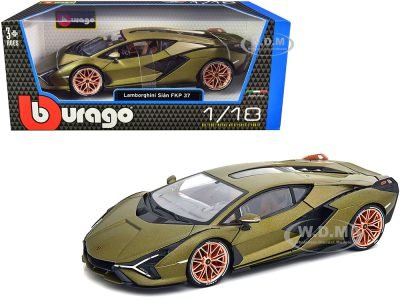 Bburago 11046 green Sian review: keep the front hood out of the spotlight