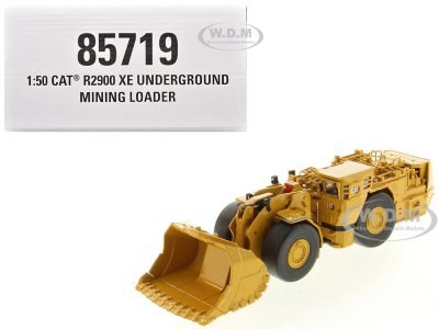 Diecast Masters 85719 CAT R2900 XE review: a loader is not a guaranteed truck match
