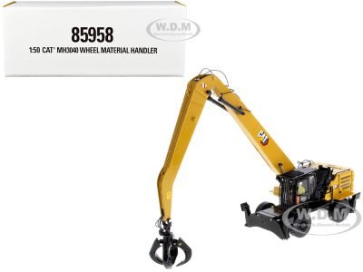 Diecast Masters 85958 CAT MH3040 review: an elevated working display with a transport-fold limit