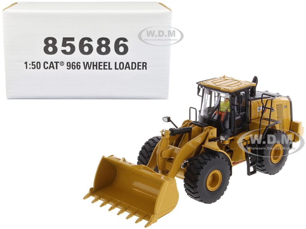 Diecast Masters 85686 CAT 966 review: look at the wheel detail, not an imagined carry improvement